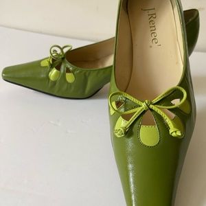 J Renee 3” leather heels olive/lime green size 8.5 W